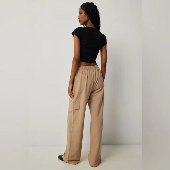 Sz XL Ardene women’s Mid Rise Straight Leg Cargo Pants 4 pockets pull on - Picture 4 of 12